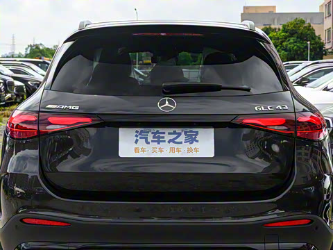 2025�� AMG GLC 43 4MATIC