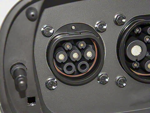 2025�� Mate 300km׷���