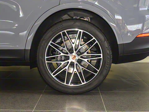 2025�� Cayenne 3.0T ���ΰ�