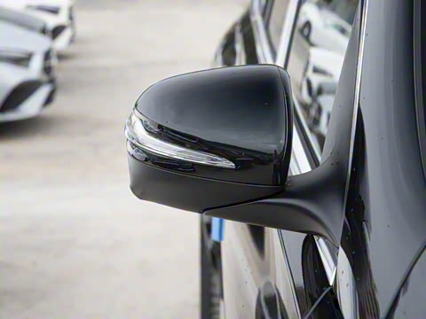 2025�� GLS 480 4MATIC