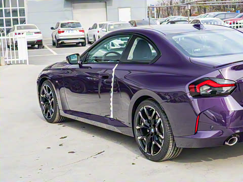 2025�� 225i M�˶���ҹ��װ