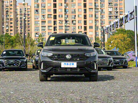 2024�� 380TSI ����R-Line Pro�ǻ۰�