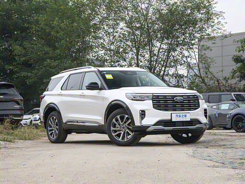 2024�� 2.3T EcoBoost ��������plus�� 7��