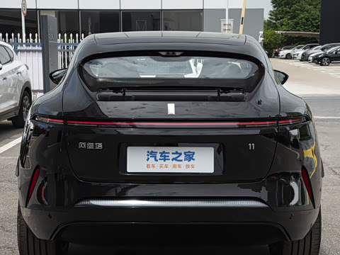 2025�� Max ���������