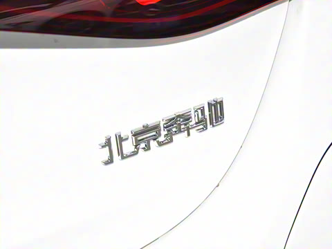 2024�� E 350 e L ���ʽ��϶����˶��γ�