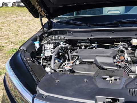 2025�� 240TURBO ���������� 5��