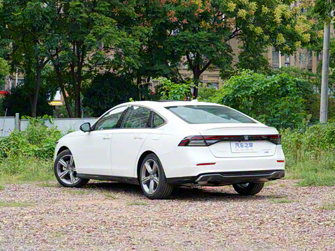 2024�� 260TURBO ����