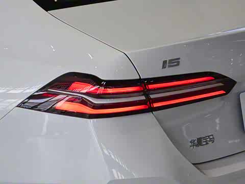 2025 eDrive 35L M˶װ