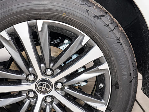 2024�� 2.5L���ܵ��˫�� ����������