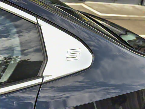 2024�� eDrive 35L ������ M�˶���װ