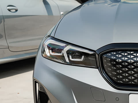 2025�� eDrive 40 L 50����������