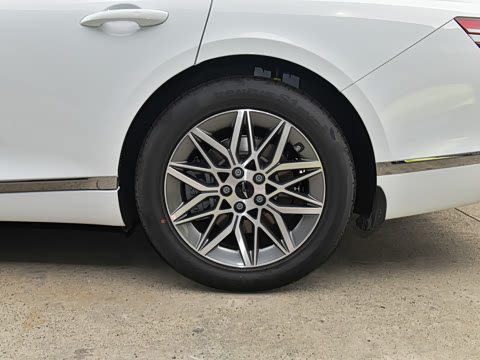 2024�� 2.5T ����������