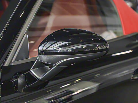 2022�� Boxster 2.0T