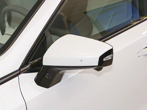 2025�� 230UltraǬ���Ǽ�ADS SE���̰�