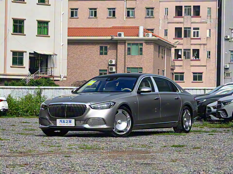 2025�� �Ŀ� S 680 4MATIC