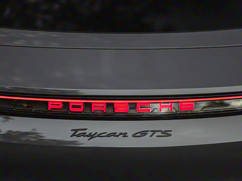 2025�� Taycan GTS