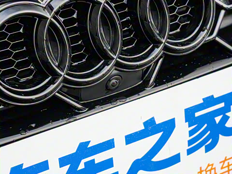 2025�� 200���������� 40 TFSI ���������� B&O ��ҹ��