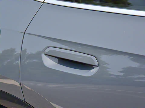 2023�� xDrive25Li X�����װ