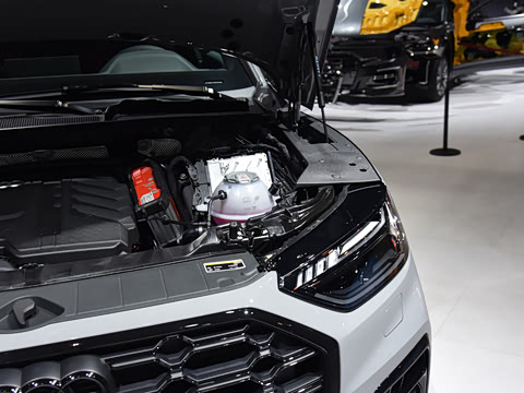 2025�� 45 TFSI ����������