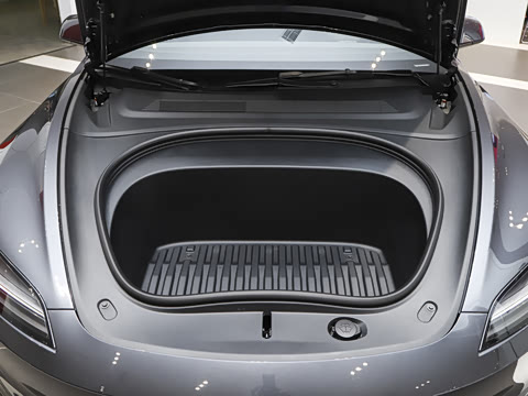 2025�� ����������