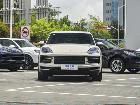 2025�� Cayenne 3.0T ���ΰ�