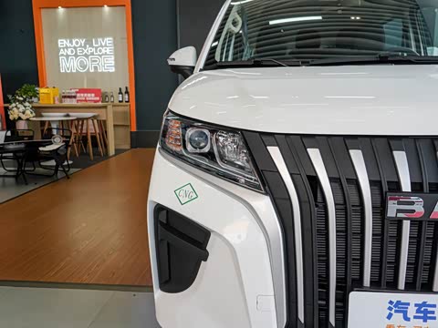 2025�� 2.0L CNG������ 7��