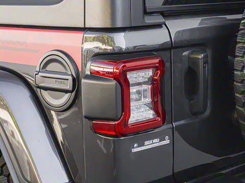 2025�� 2.0T ٪�޼�����̽����