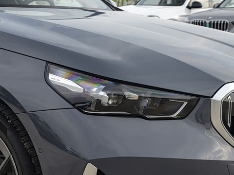 2024�� 530Li ������ ������װ