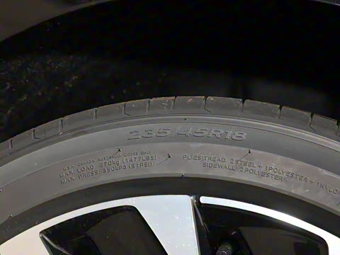 2025�� ���ڿ� 380TSI ��ҫ��