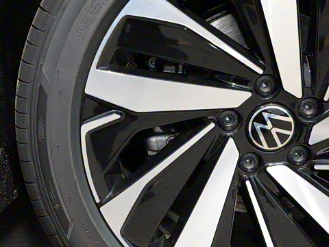 2025�� ���ڿ� 380TSI ��ҫ��