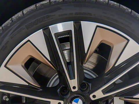 2025�� 530Li ������ ������װ