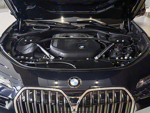 2023�� 740Li ������ ������װ