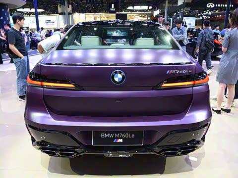 2023�� M760Le xDrive