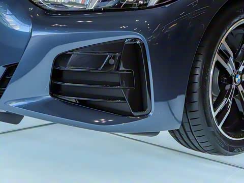 2024�� 425i M�˶���װ