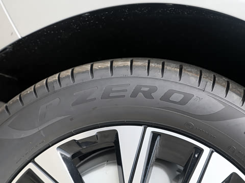 2025�� B5 �������ݺ�����