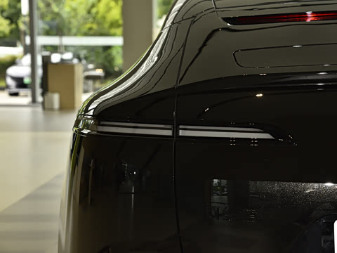 2024�� 650 ����������GT��