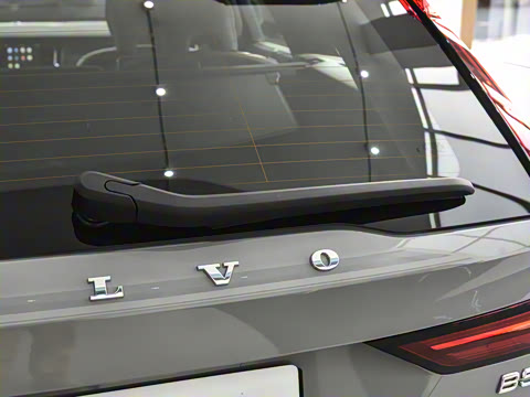 2025�� Cross Country B5 AWD ��Զ��