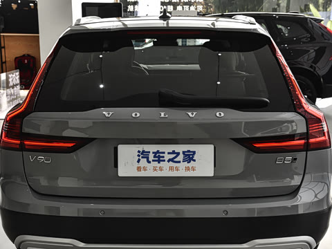 2025�� Cross Country B5 AWD ��Զ��