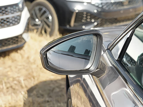 2025�� Pro 380TSI �ǿ���ҫ��