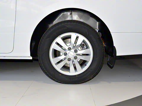 2024�� 2.0L �ֶ�������CNG 9��