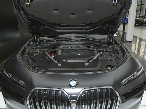 2023�� 740Li ������ ������װ