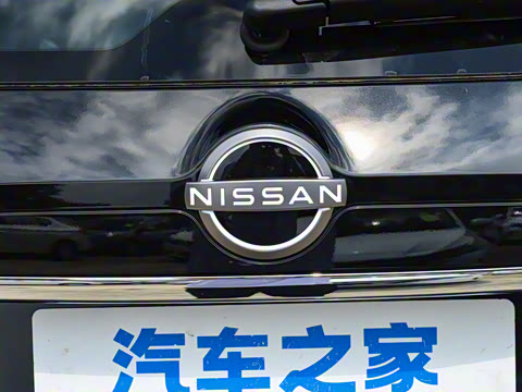 2025�� ���� 2.0L �������Ȱ�