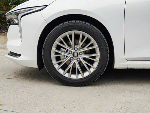 2025�� ��ҫ�� 1.5T ������