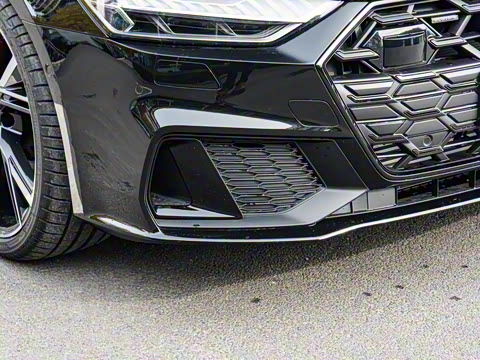 2025�� 55 TFSI quattro ������