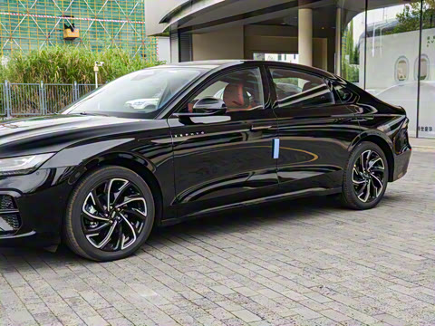 2025�� 2.0T ��ʿ�ر��