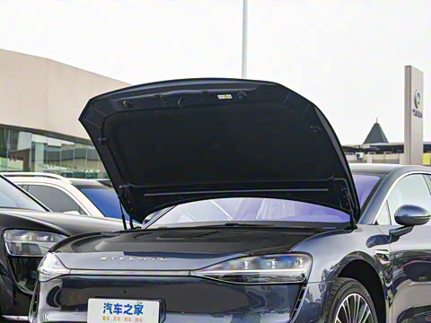 2025�� ���� Max+