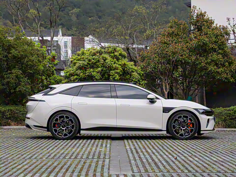 2025�� �����������Ǽݰ� 100kWh