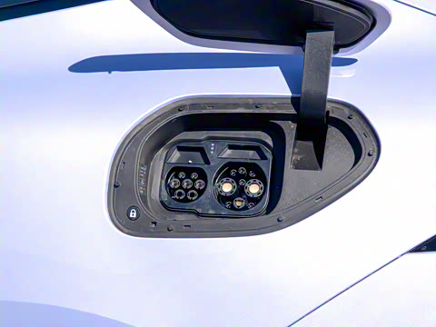 2025�� Max���̰�