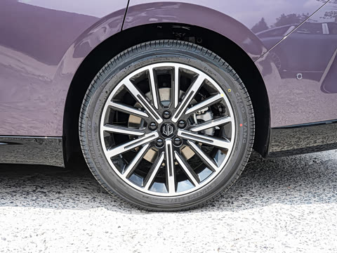 2025�� 550������