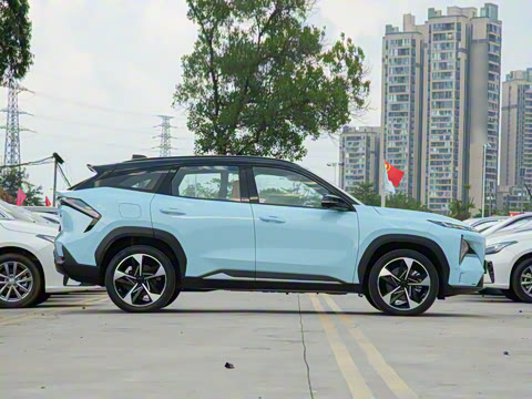 2024�� 1.5T 115km ���˻�Ӱ ���ڰ�